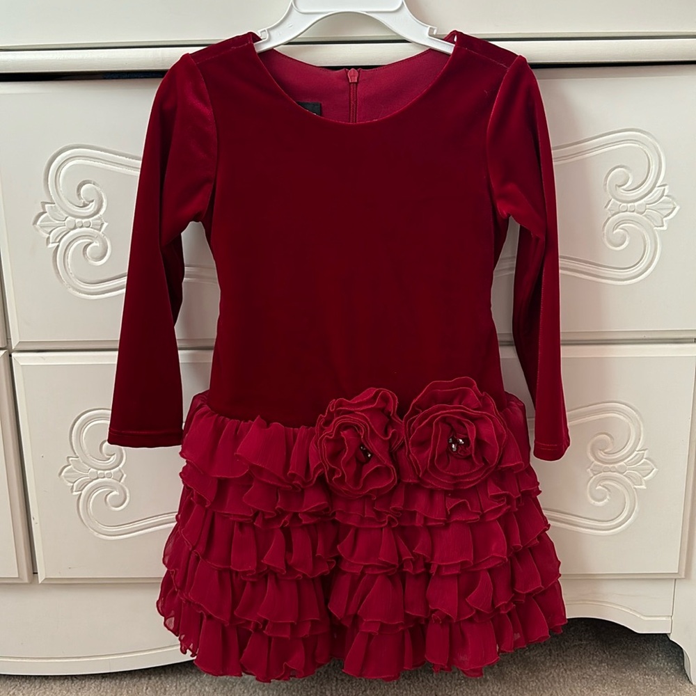 Isobella and Chloe girls red velvet dress size 2T